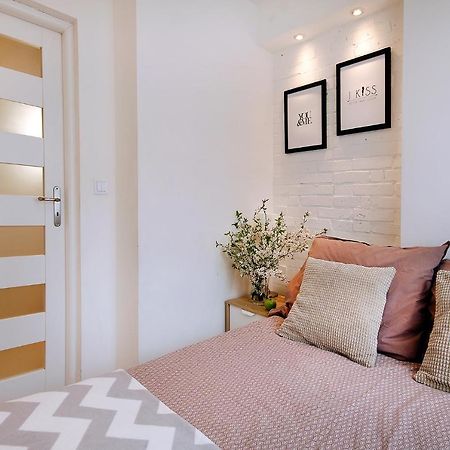 Compact II - Faktura Vat Apartment Кошалин Екстериор снимка